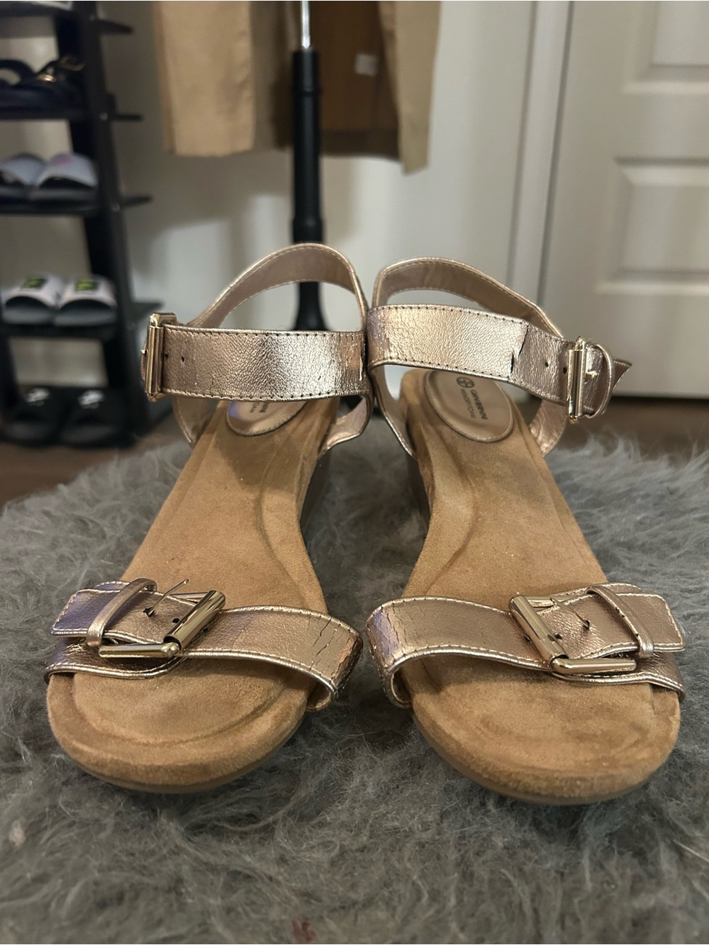 Sz 8 Giani Bernini Metallic Rose Gold Buckle Ankle-Strap Sandals